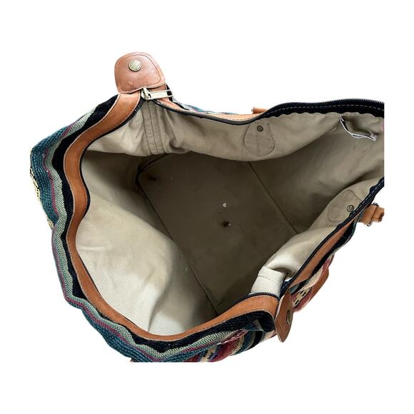 Vintage L.L. Bean Tapestry Weekender Duffel with leather handles - Picture 7 of 7